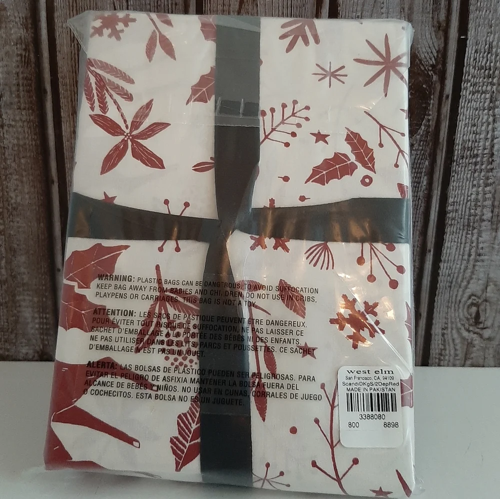 West Elm Scandi Deer Percale King Pillow Case 1 Pair